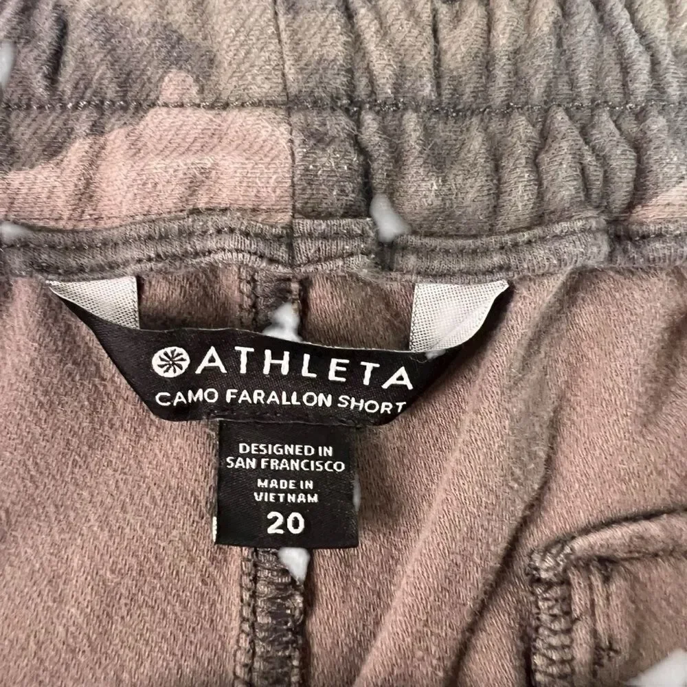 Sz 20 ATHLETA BLACK OLIVE CAMO ELASTIC WAIST STRETCHY FARALLON SHORTS - Picture 12 of 16